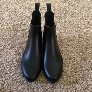 Chelsea rain boots